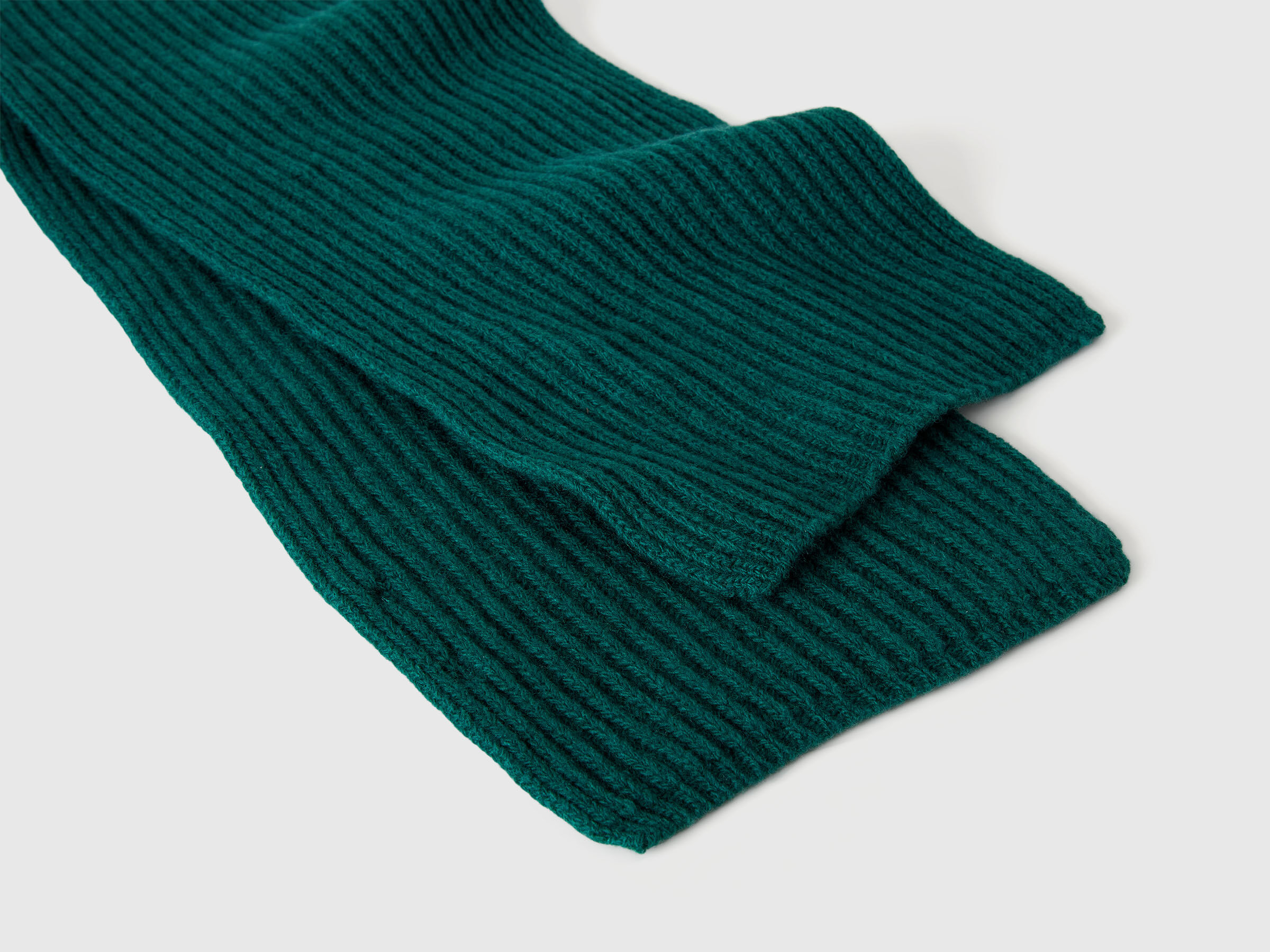 SCARF Men image number 2